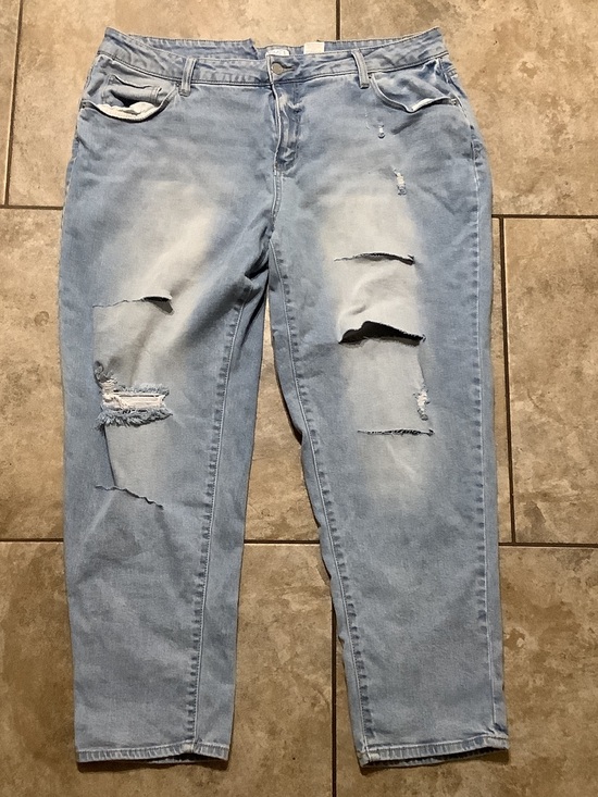 Denim - Distressed Light Blue Women’s Relaxed Fit Jeans